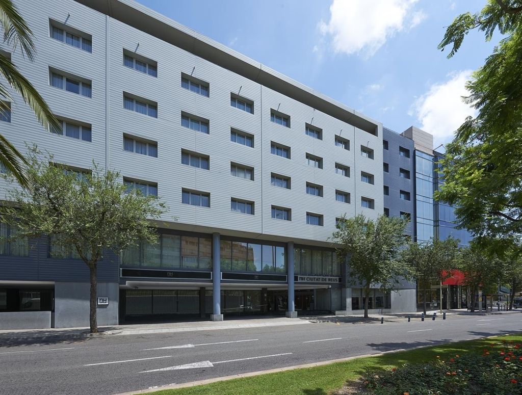 Nh Ciutat De Reus Hotell Eksteriør bilde